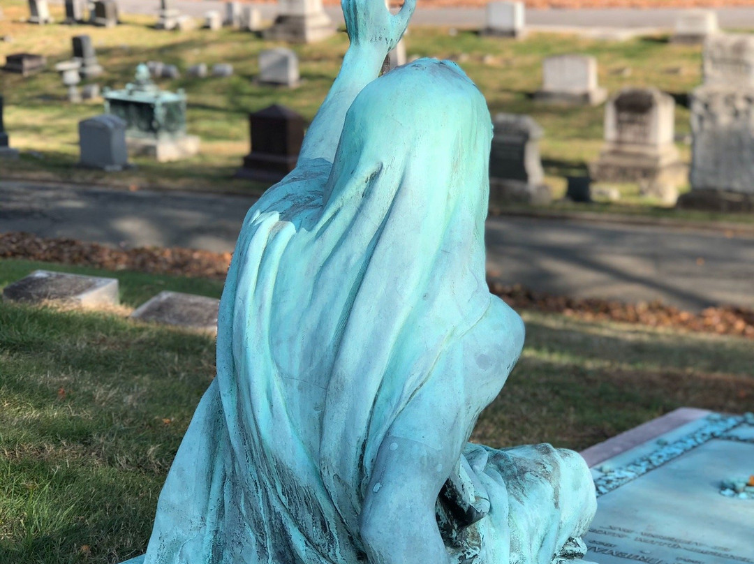 遗体安葬於岩溪墓地-华盛顿特区必去景点