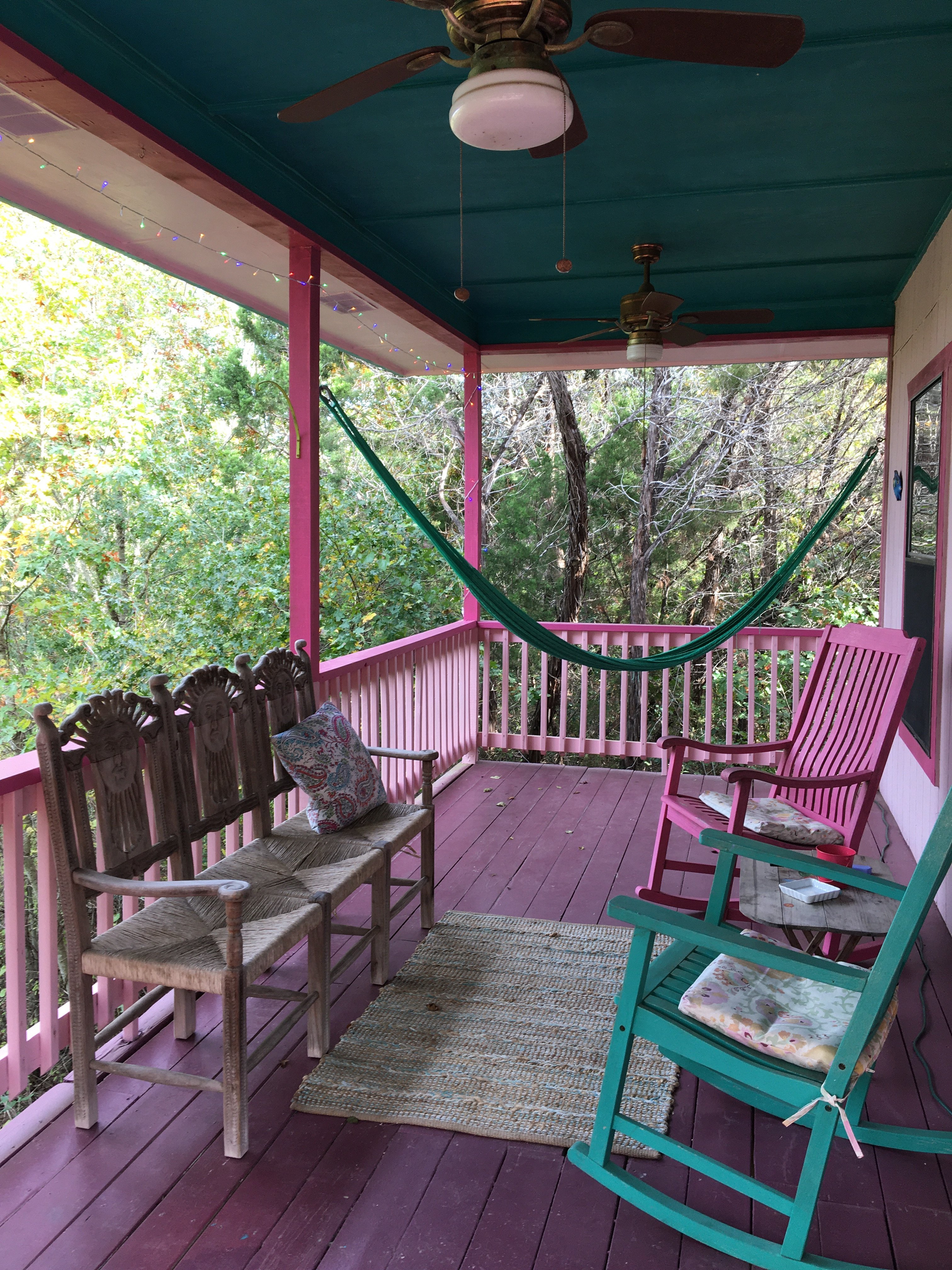 Lost Parrot Cabins-官方