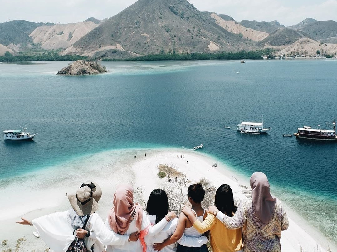Kelor Island景点图片