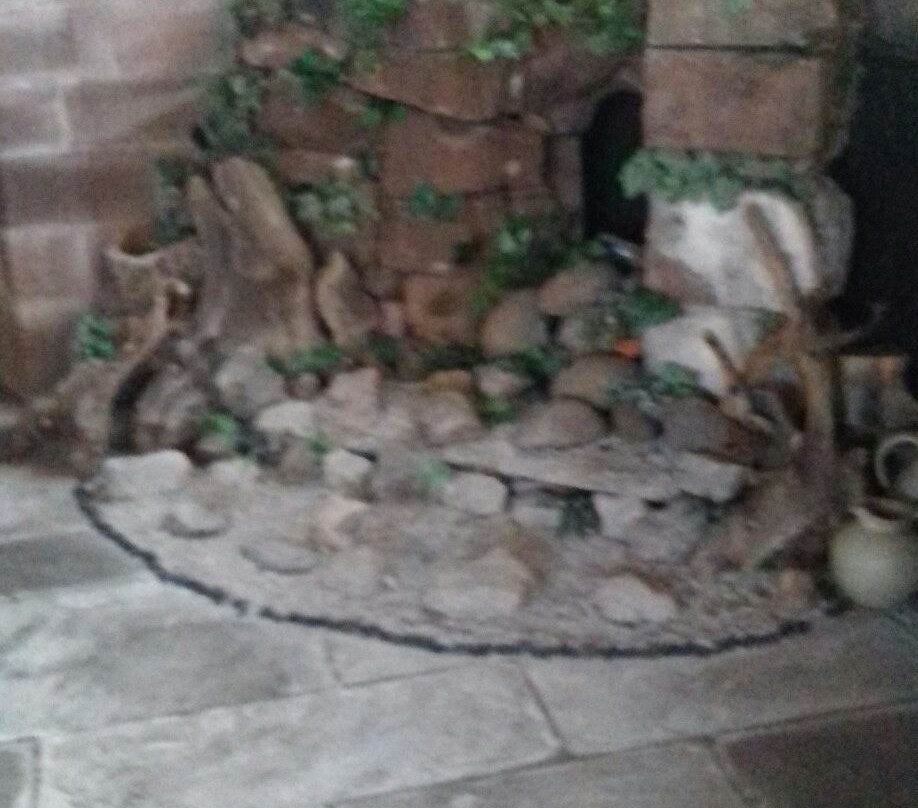 St Mary’s Church景点图片