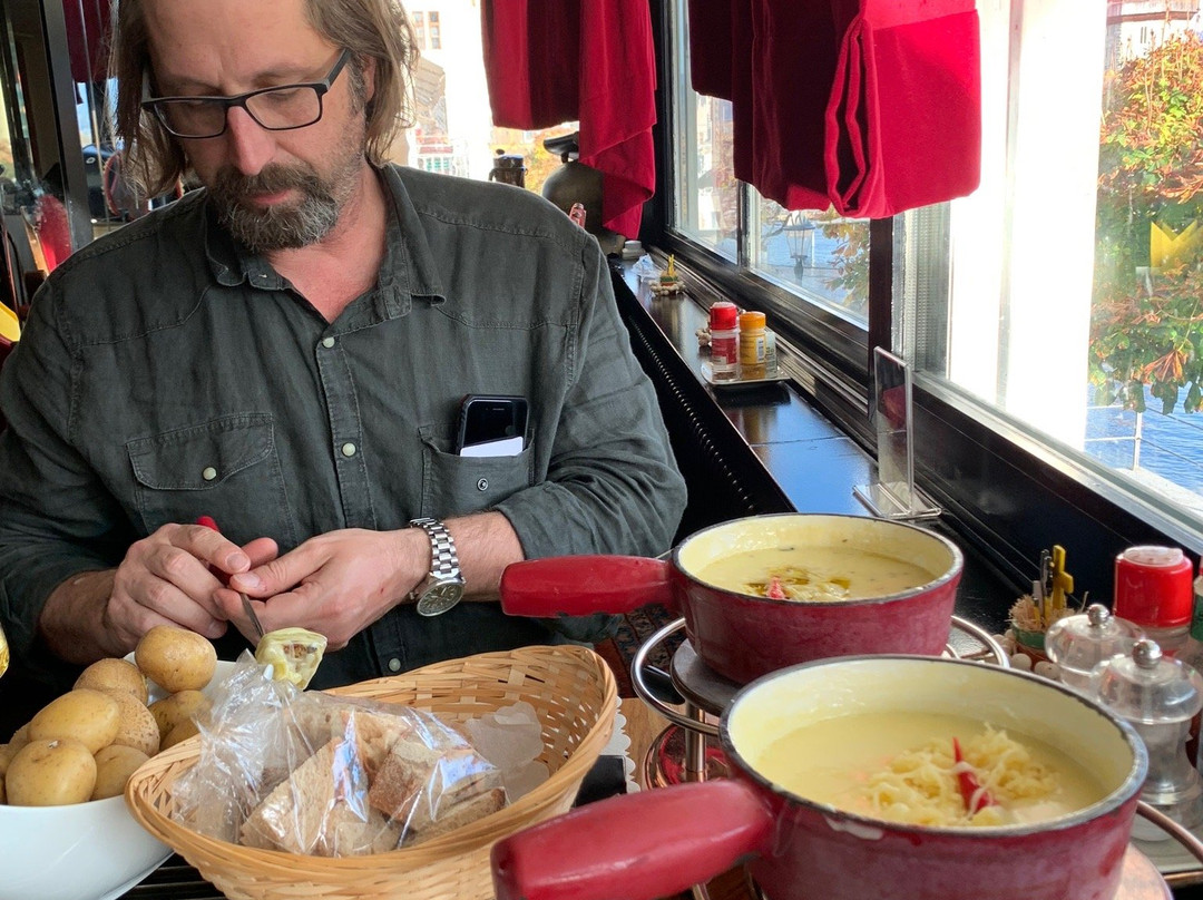 FONDUE HOUSE DU PONT (卢塞恩)餐厅/美食点评 餐厅地址/餐厅电话/餐厅周边信息/餐厅推荐菜