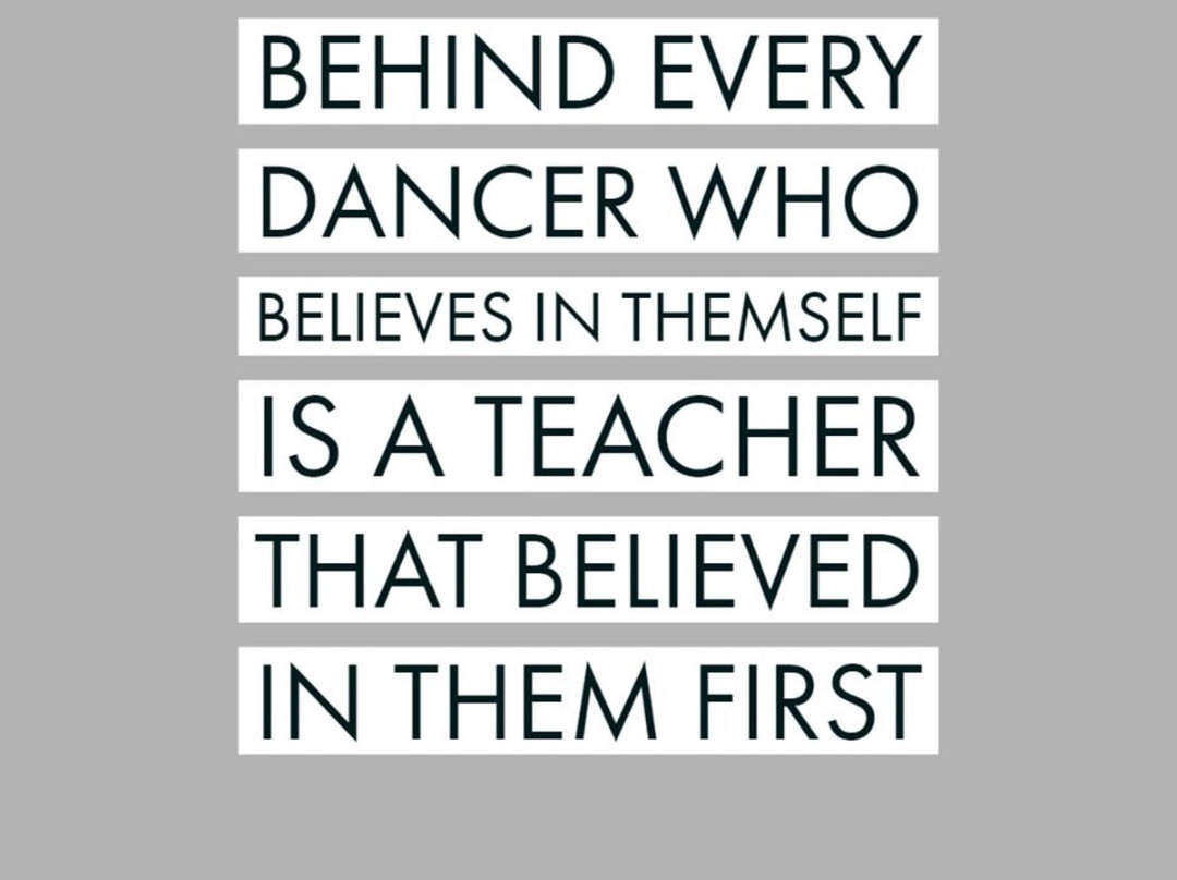 Pleiades Luxurious Villas主图