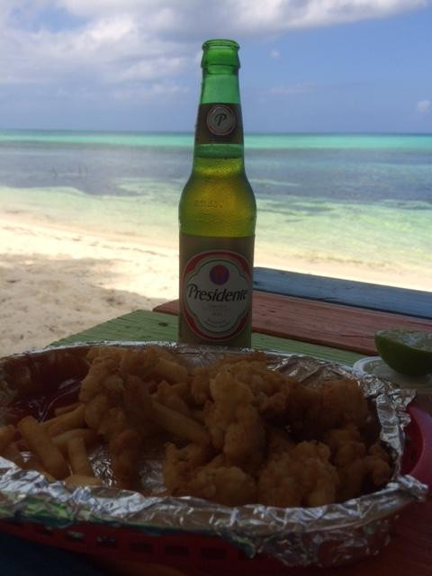 Froggies Ultimate Tours-普罗维登西亚莱斯必去景点