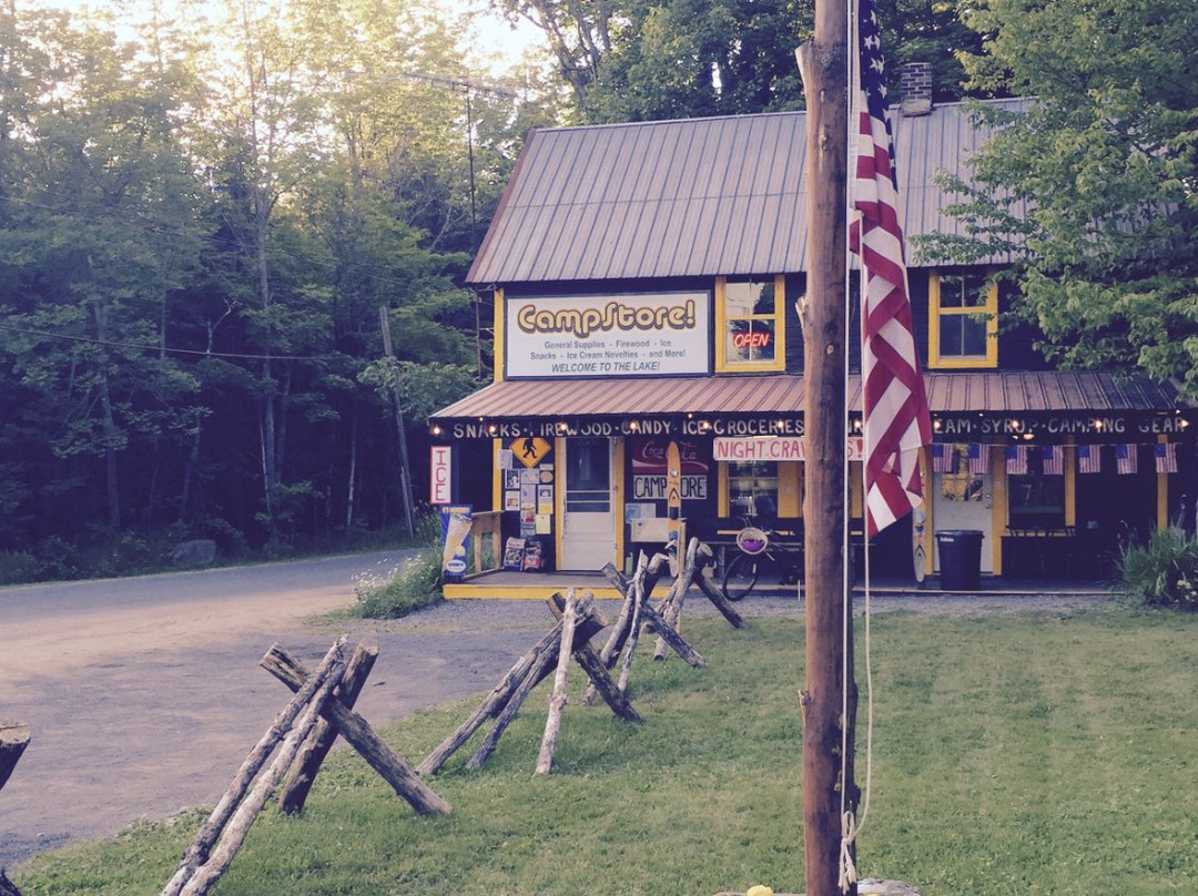 Lake Pleasant旅游景点-Camp Store