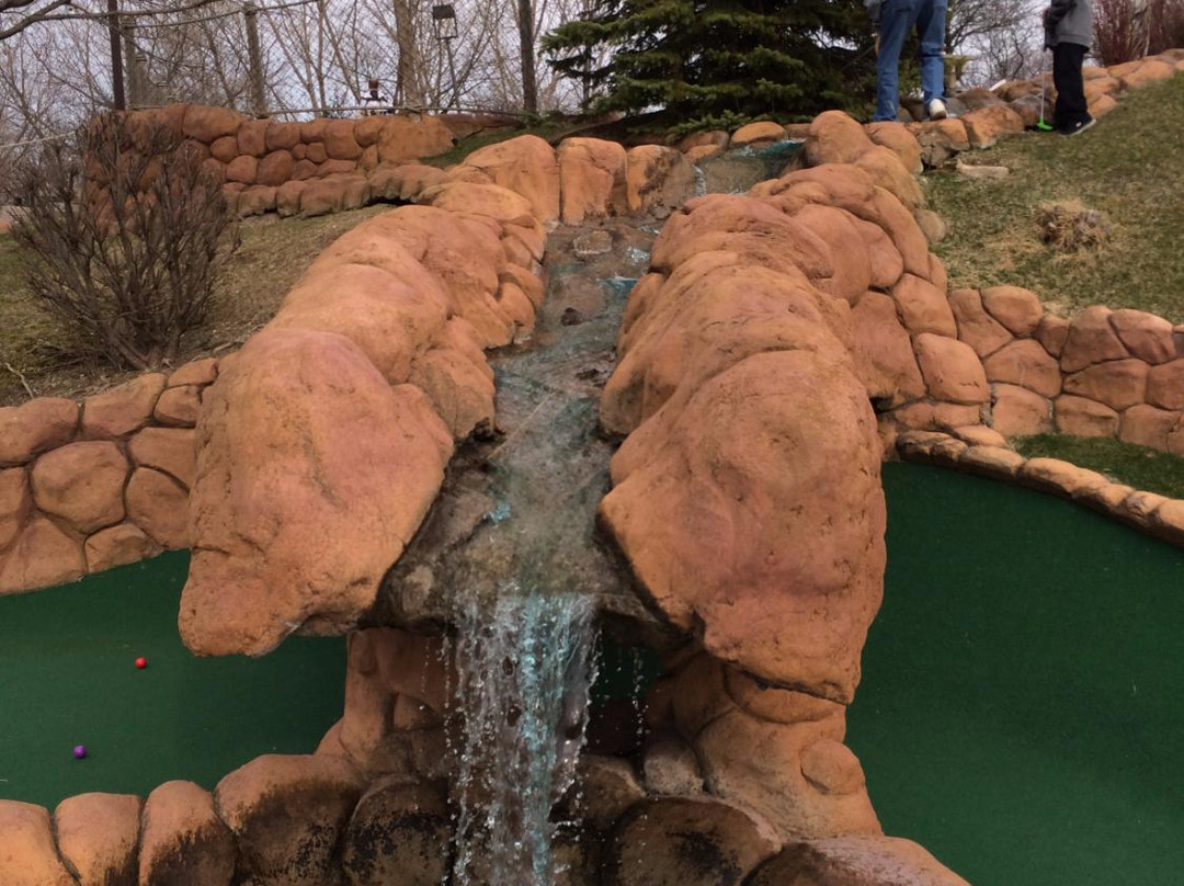 Darien旅游景点-Lost Mountain Adventure Golf