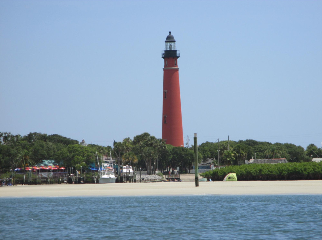 Tug of War Charters-Oak Hill必去景点