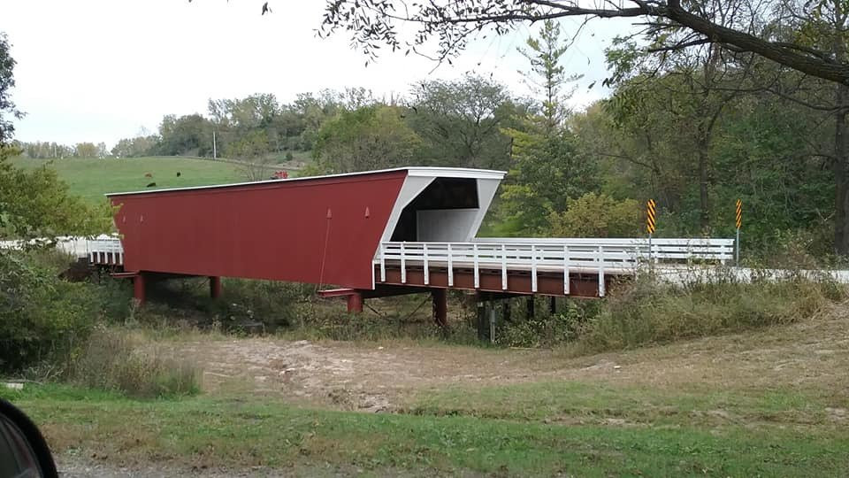 Cedar Bridge-Winterset必去景点