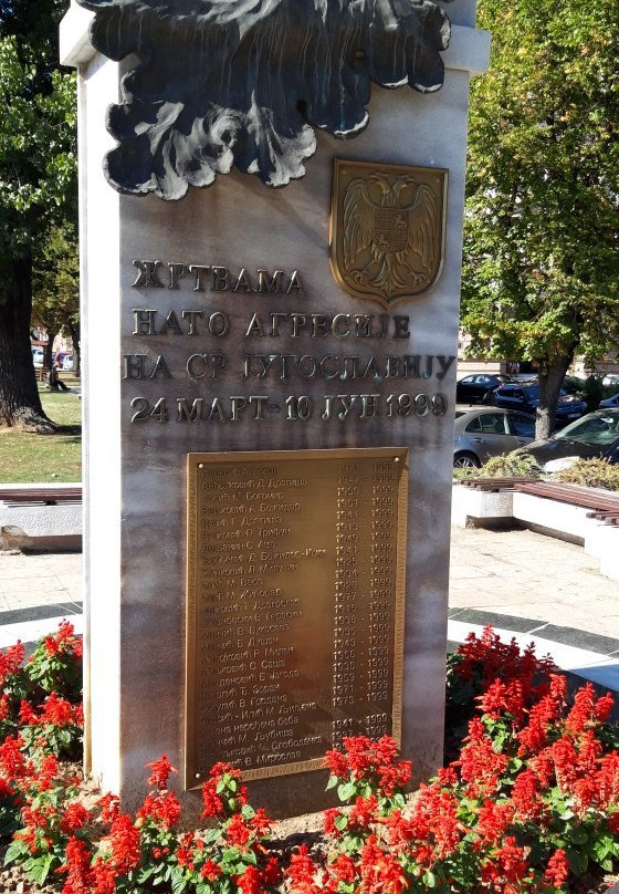 Monument to the Victims of NATO Bombardment in 1999-Nis必去景点