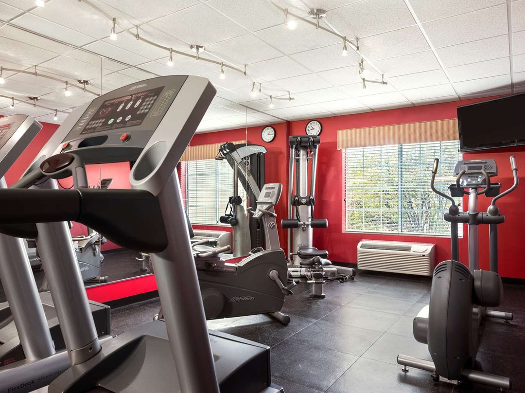 Country Inn & Suites by Radisson, Clinton, IA主图