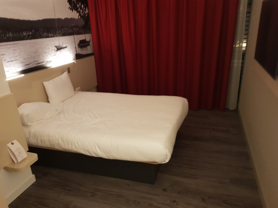 B&B Hotel Zurich East Wallisellen主图