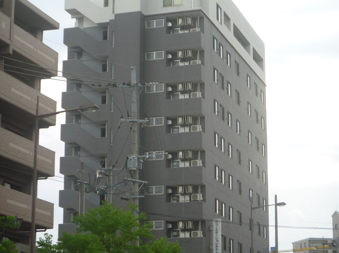 New Station Hotel Premiere主图