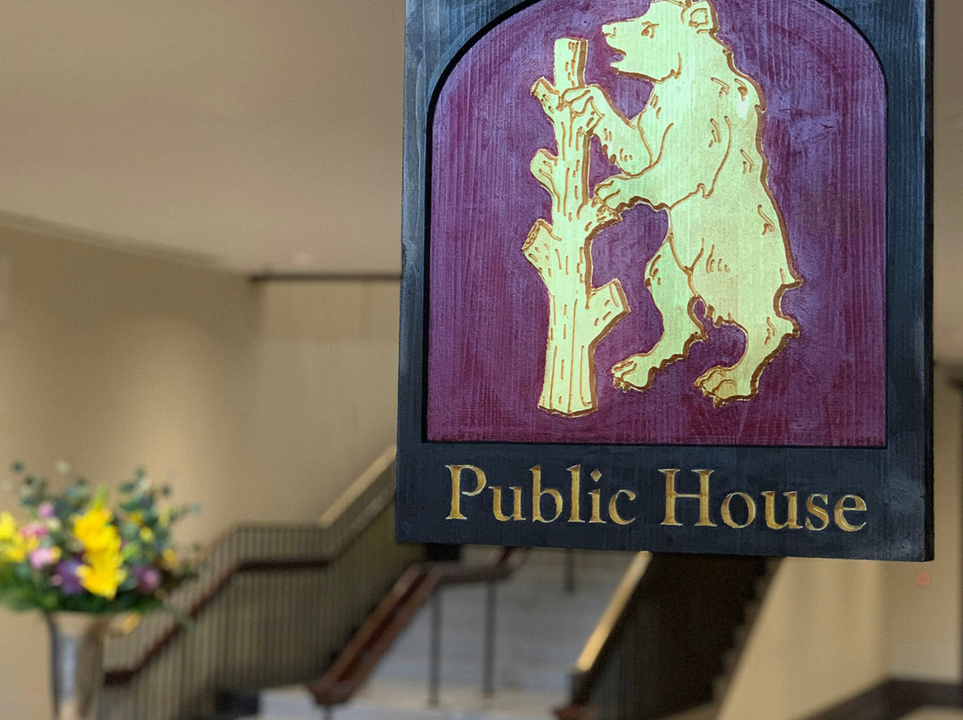 The Charles F. Knight Executive Education & Conference Center主图