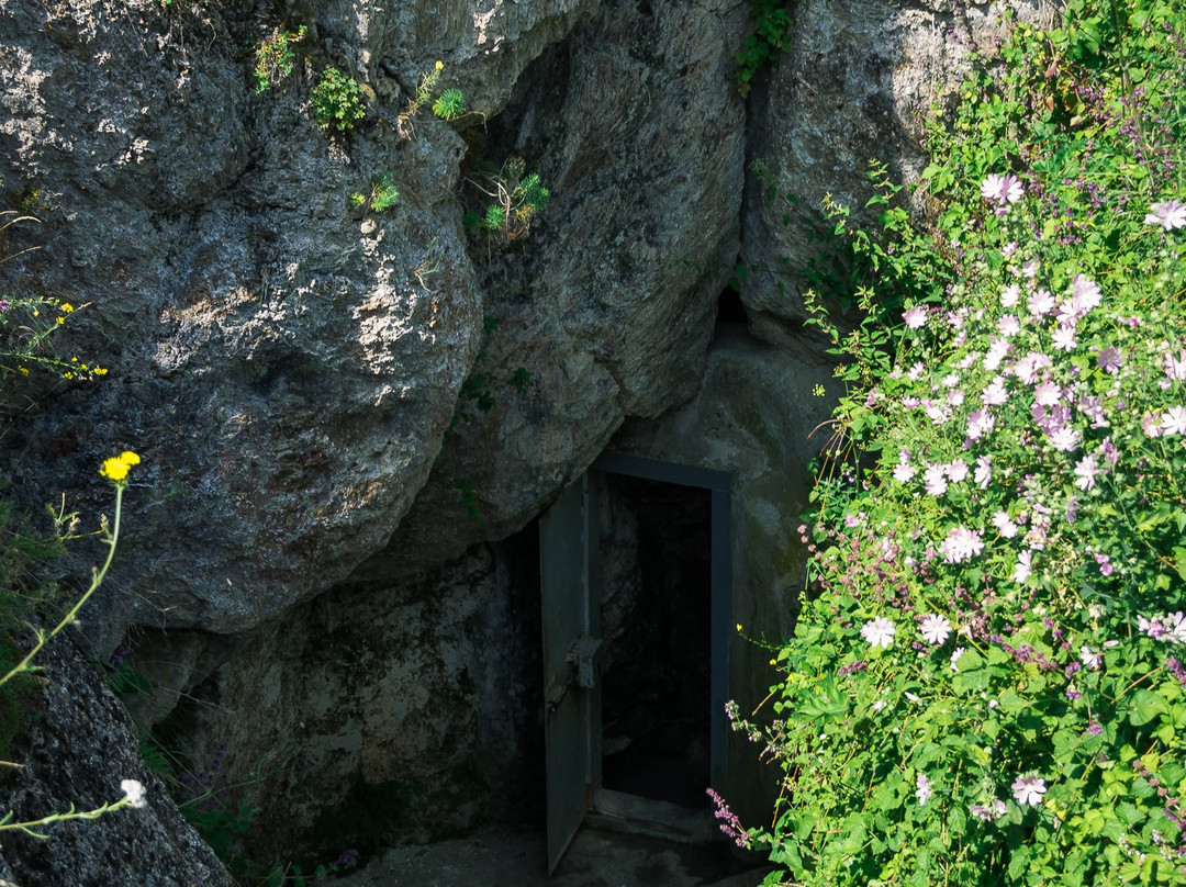 Cave Verteba-Borschiv必去景点