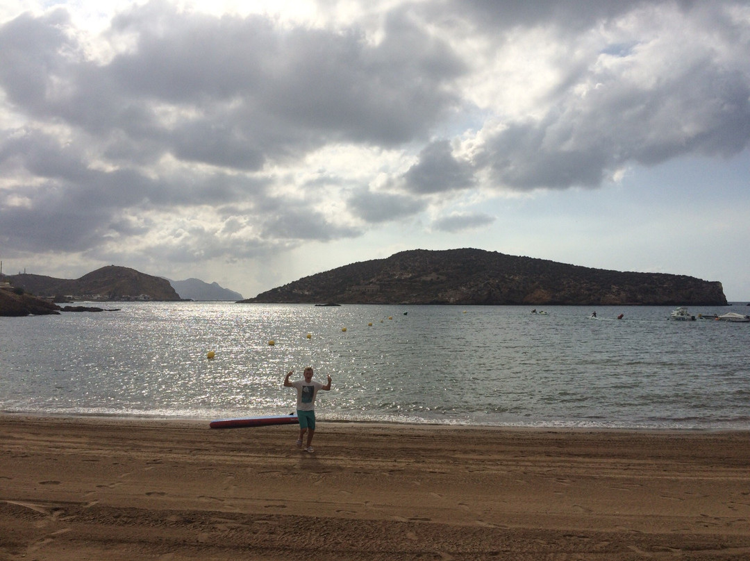 Playa de la Ermita-穆尔西亚马萨龙港必去景点