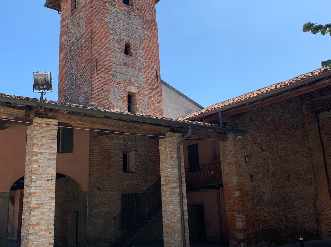 Castello dei Suardi-Spirano必去景点