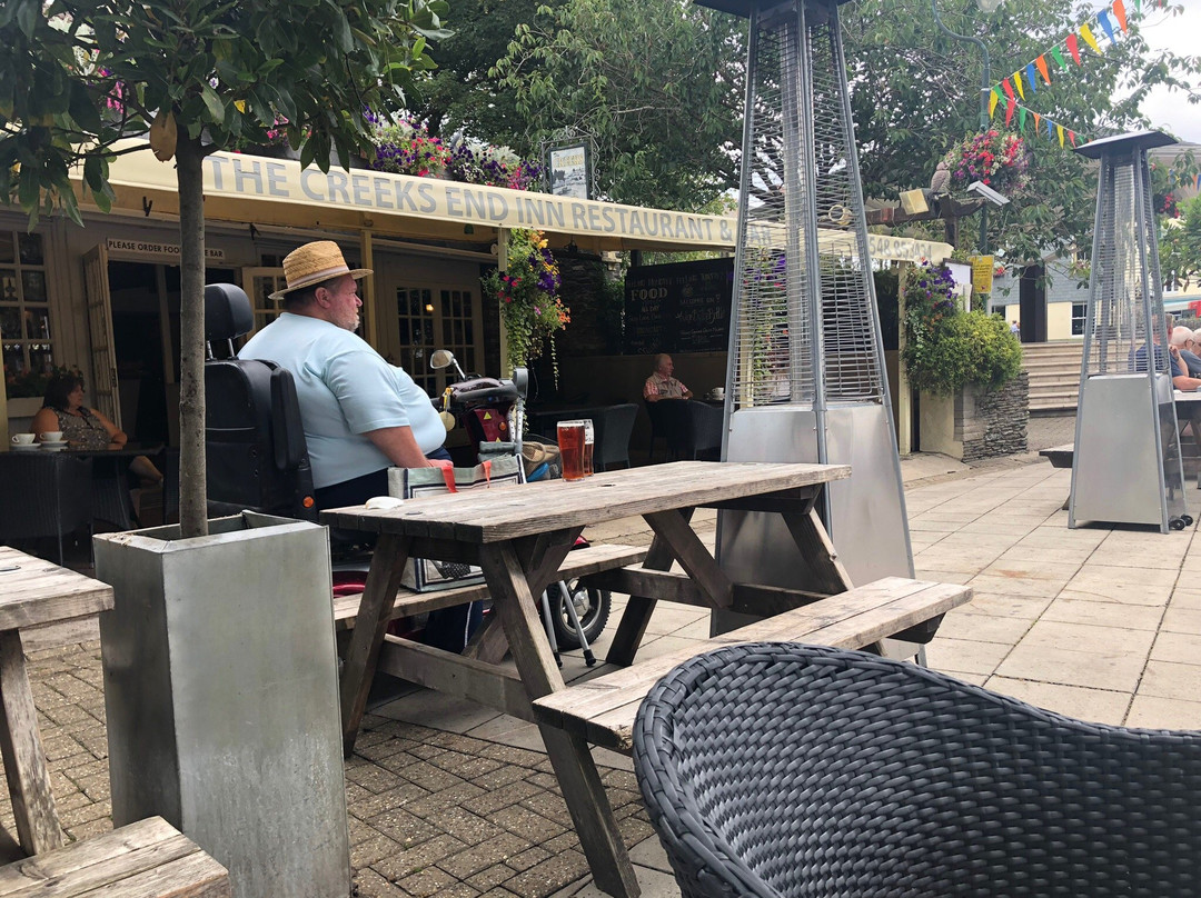 Creeks End Inn-金斯布里奇必去景点