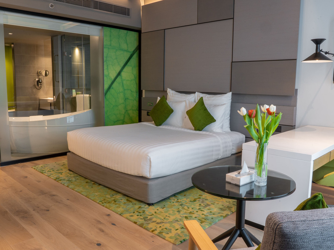 Al Khoory Courtyard Hotel