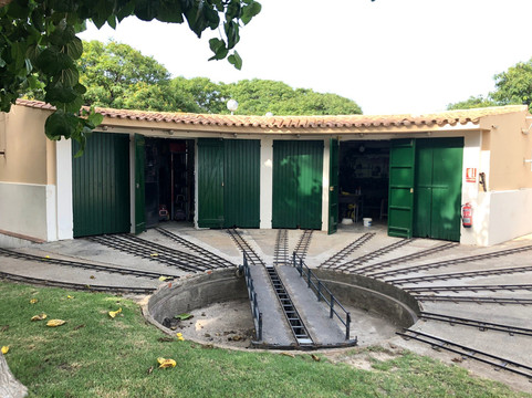 Afevi-比利亚努埃瓦－赫尔特鲁必去景点