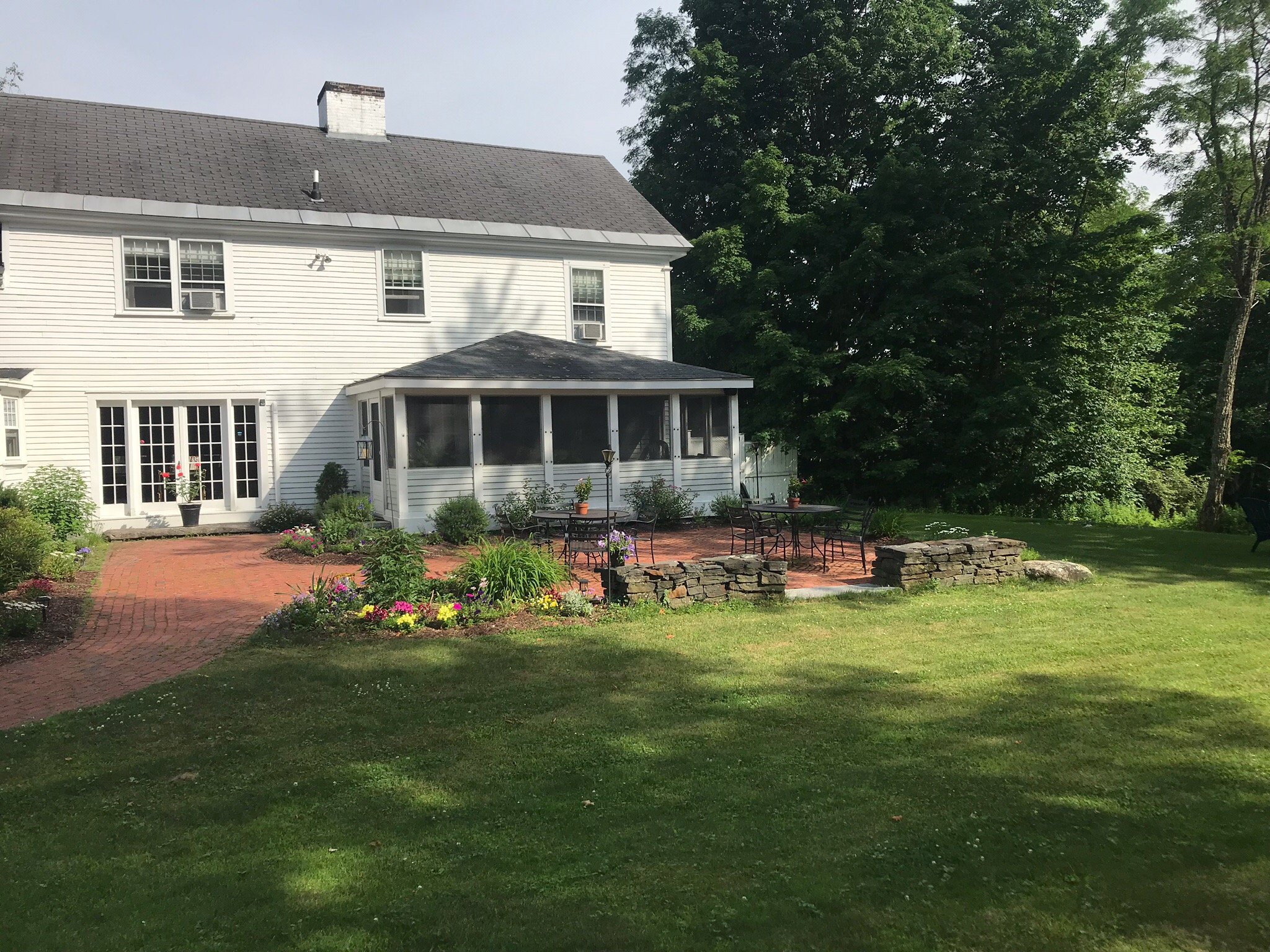 King Hill Inn-官方