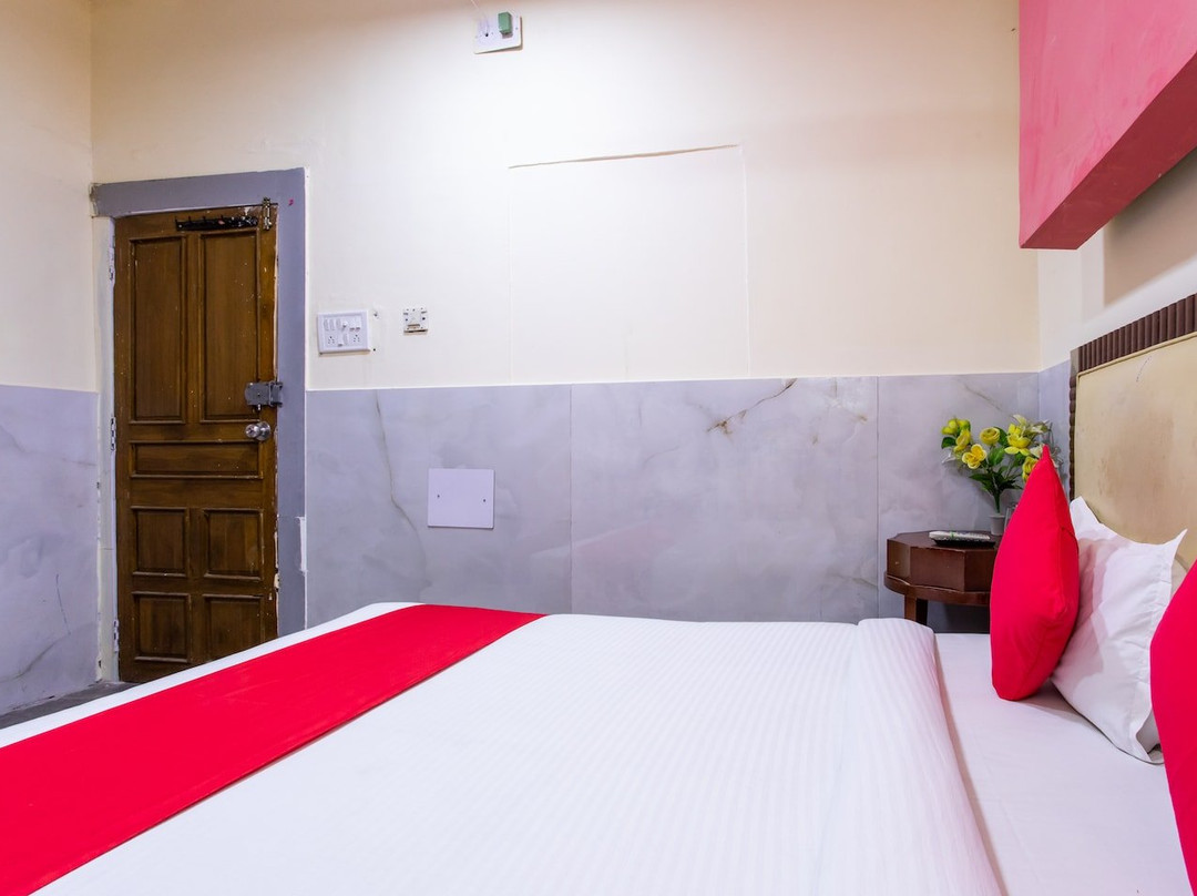 Hotel O Tower Chowk Freeganj主图