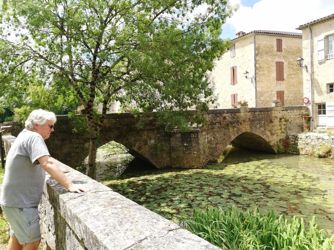 La bastide de Fourcès-Fources必去景点