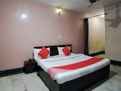 OYO 29237 Hotel Rajveer主图