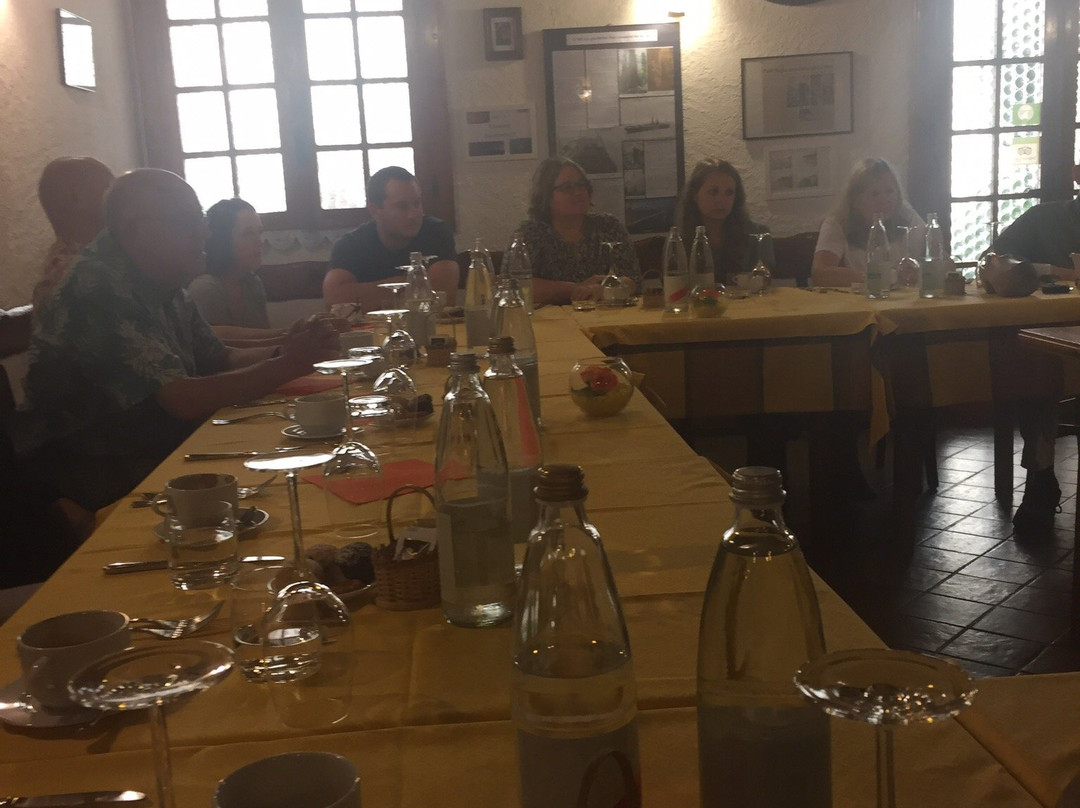 Ristorante Il Caminetto Cookery Lessons-瓦伦纳必去景点