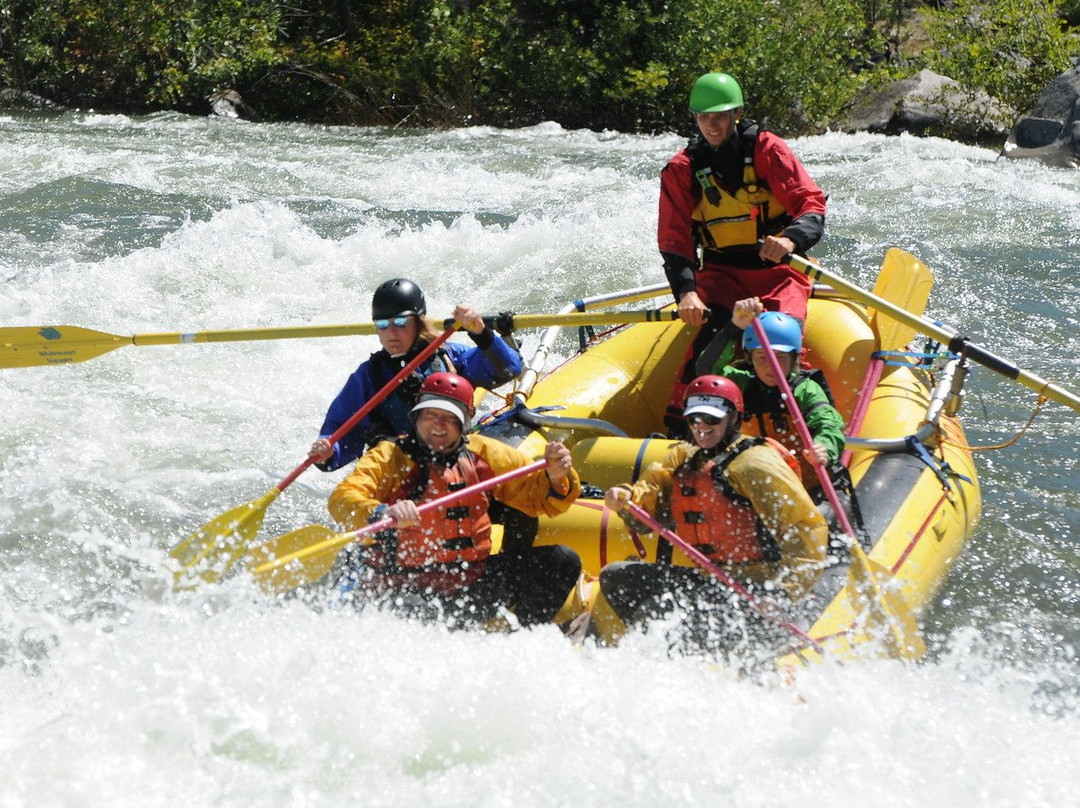 OARS American River Outpost-Lotus必去景点