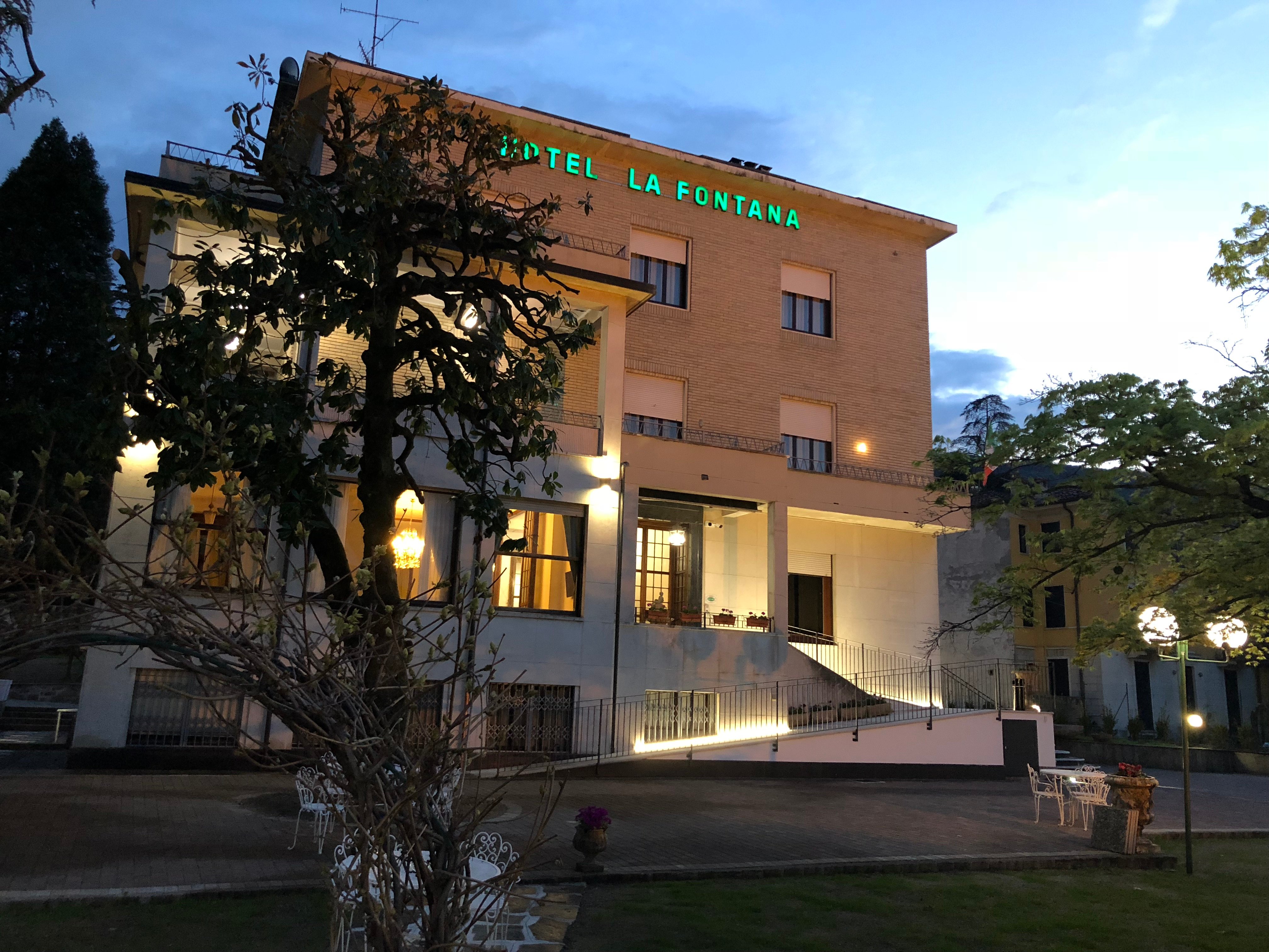Hotel La Fontana-官方