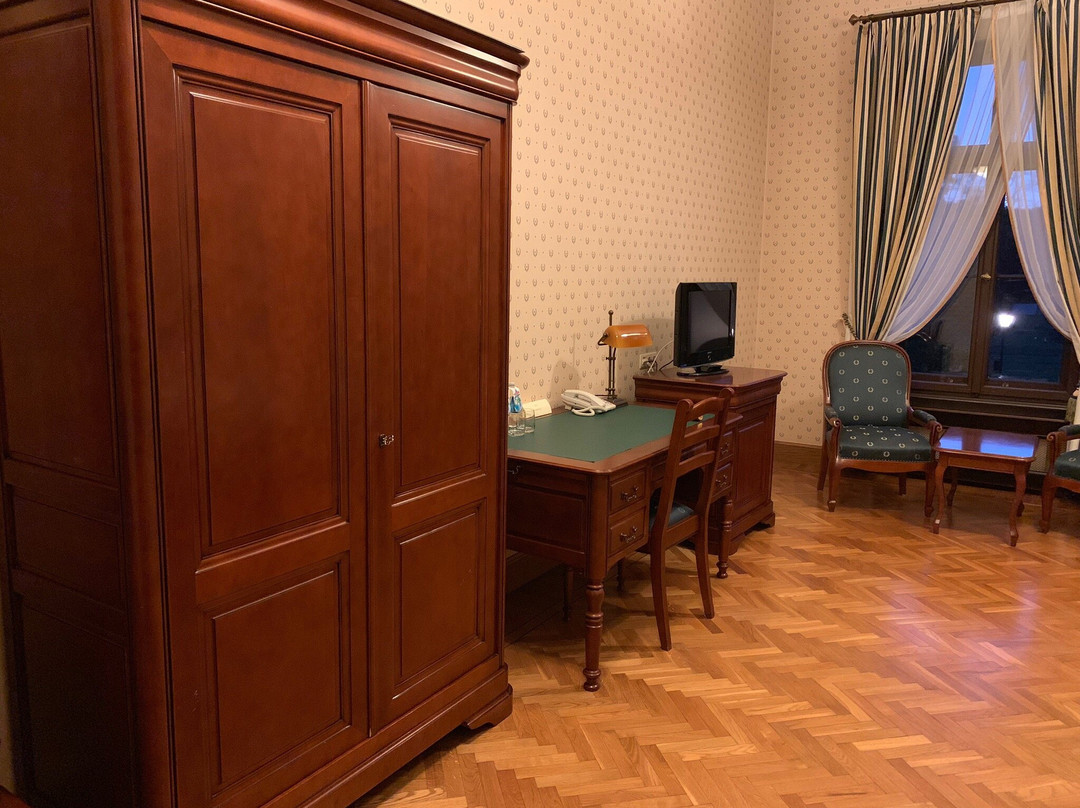 Palac Wiejce主图