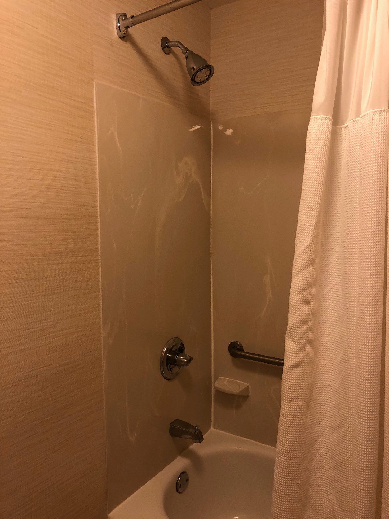 Comfort Inn & Suites Olathe - Kansas City-浴室