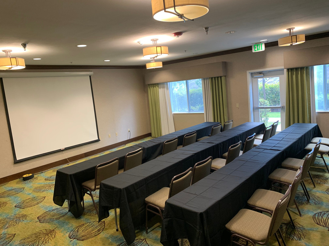 Holiday Inn Express & Suites Fresno (river Park) Hwy 41 By IHG主图