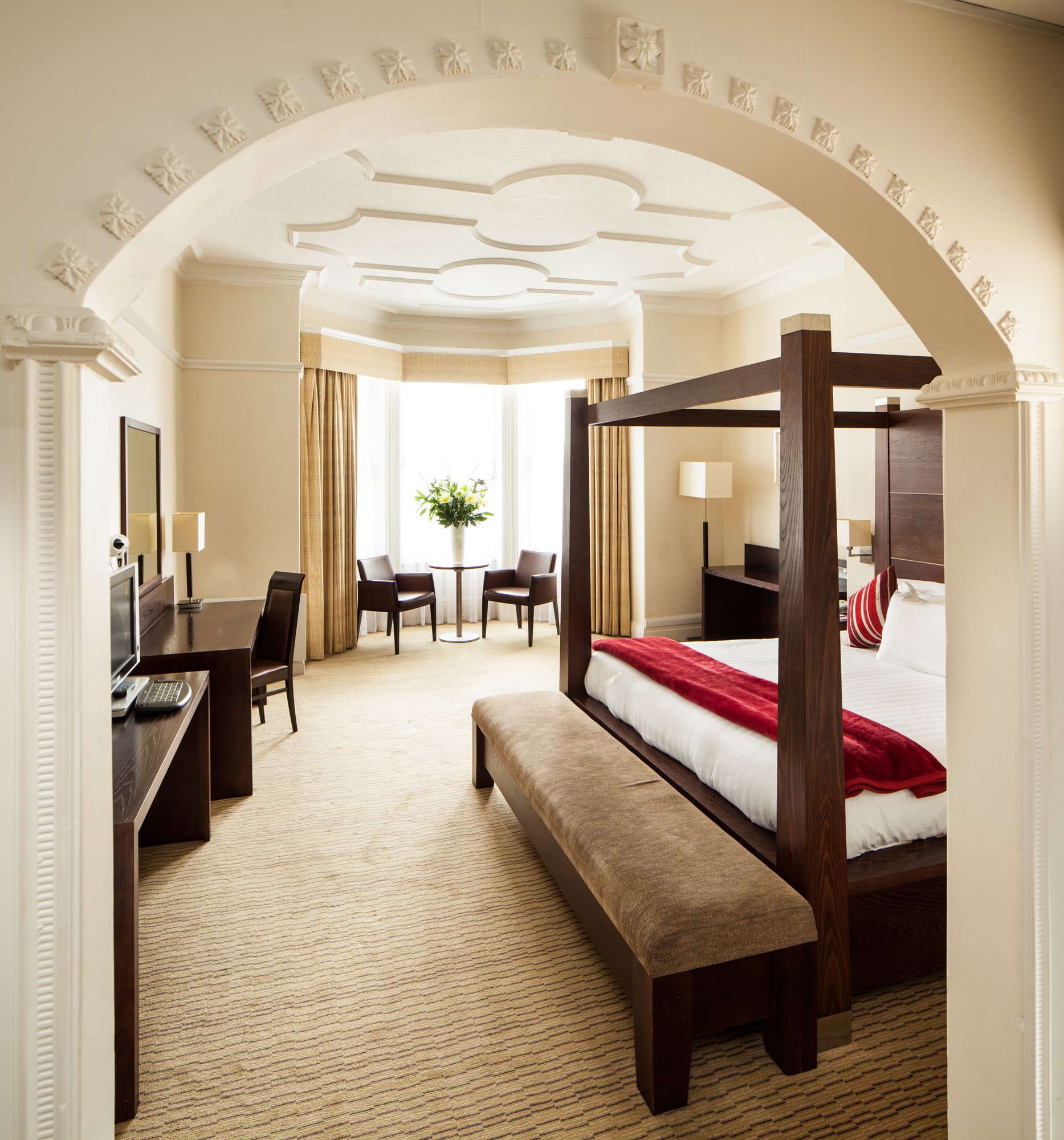 赫尔农庄公园美居酒店-官方