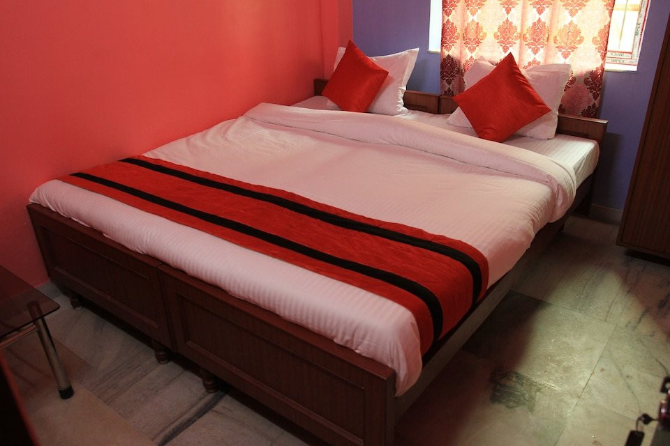 OYO 8079 Mukundapur主图