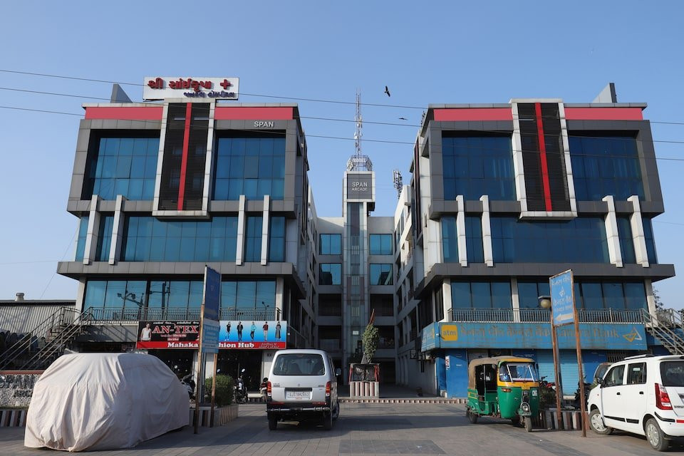 OYO Hotel Meet Palace主图