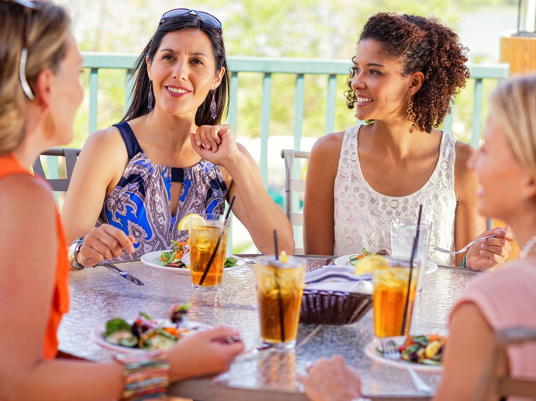 The Grillhouse and Sand Bar at Pelican Lakes