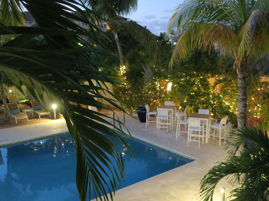 The Oasis at Grace Bay主图