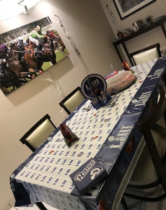 Prairie Meadows Hotel主图