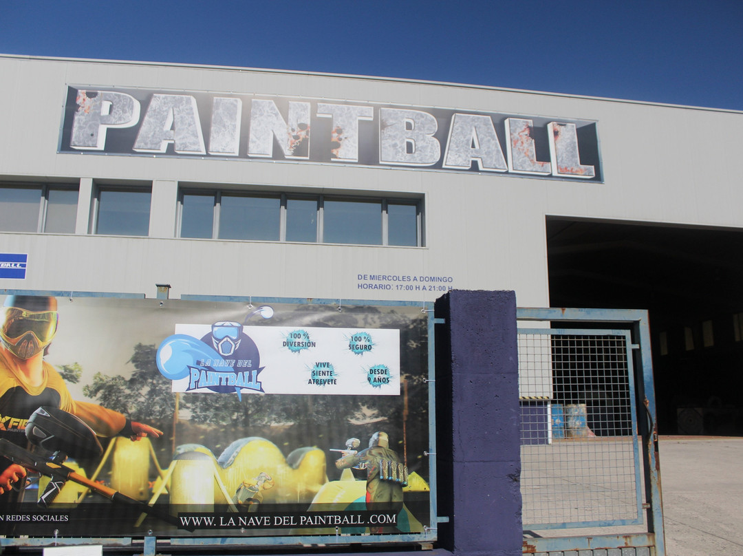 La Nave del Paintball Ourense景点图片