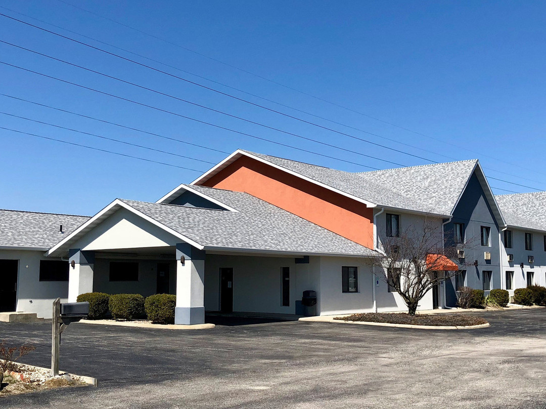 Ramada by Wyndham Effingham主图