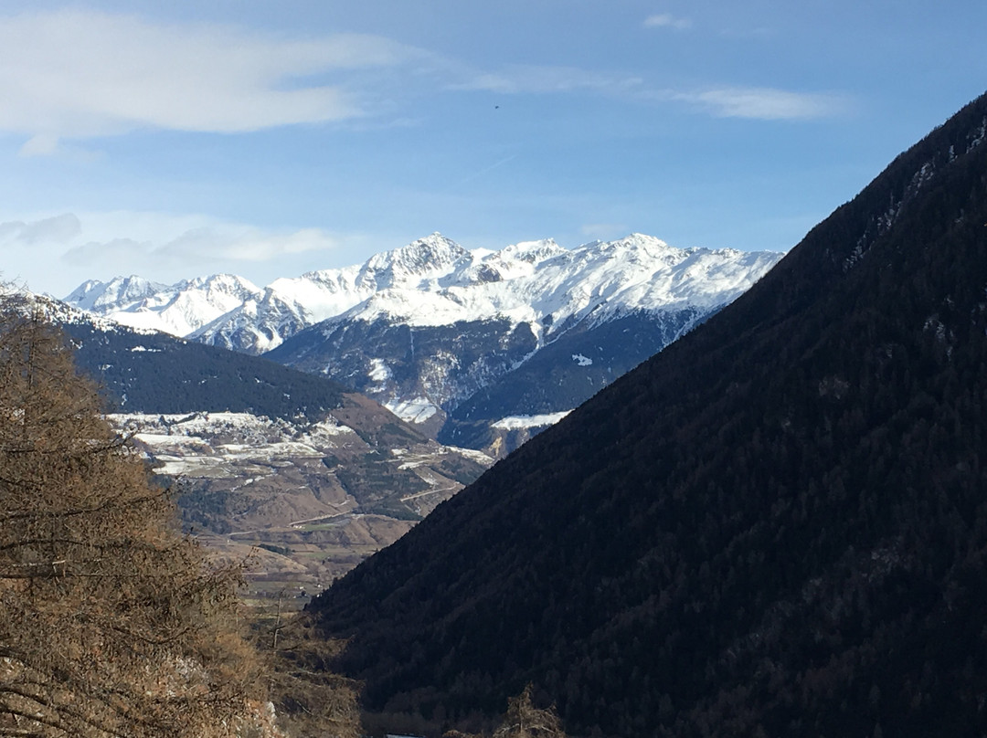 Rovina Rotund e Reichenberg-Tubre必去景点