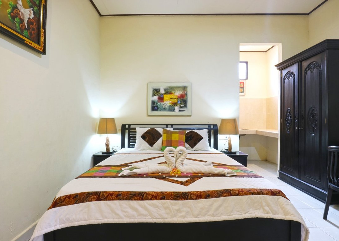 瑟曼潘村旅馆主图