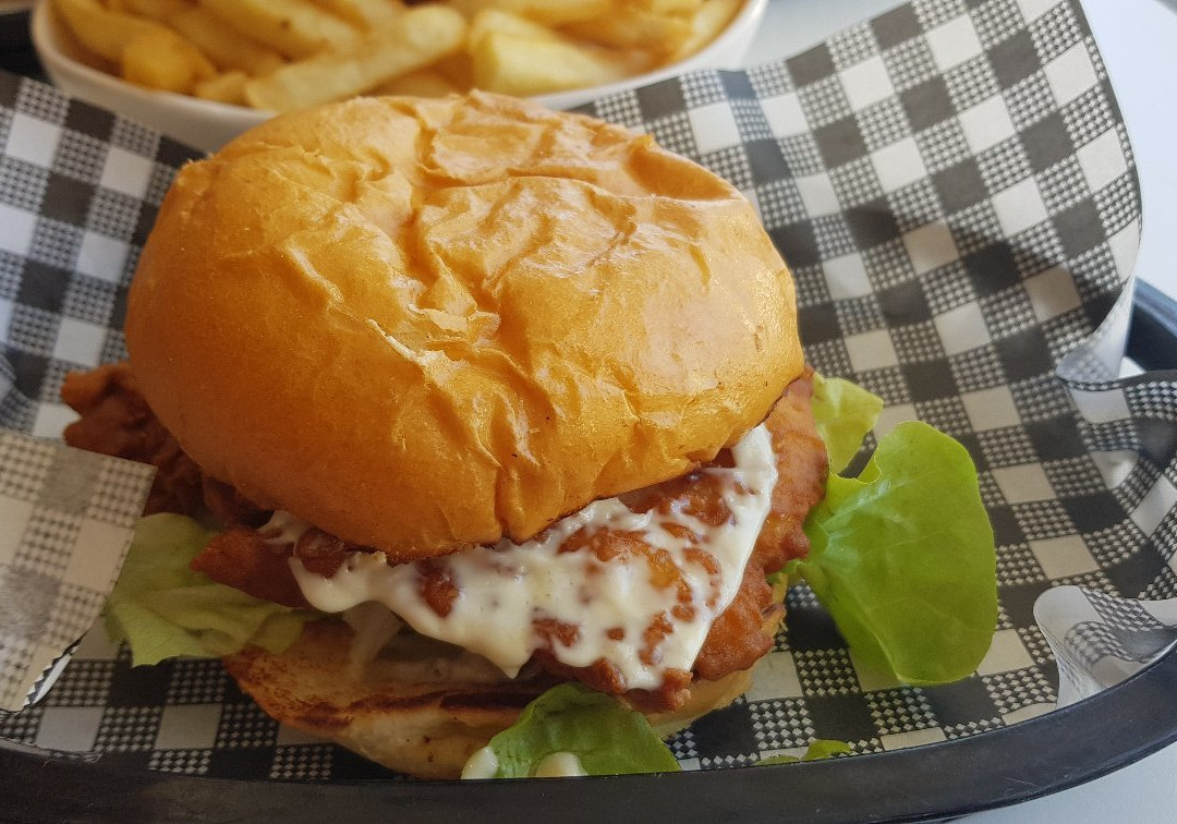 Pacific Palms餐馆和美食-Drift Cafe