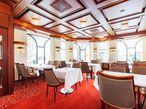 Elite Hotel Residens主图