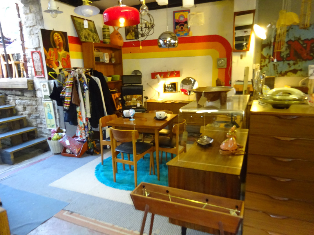 The Old Forge Antiques-斯沃尼奇必去景点