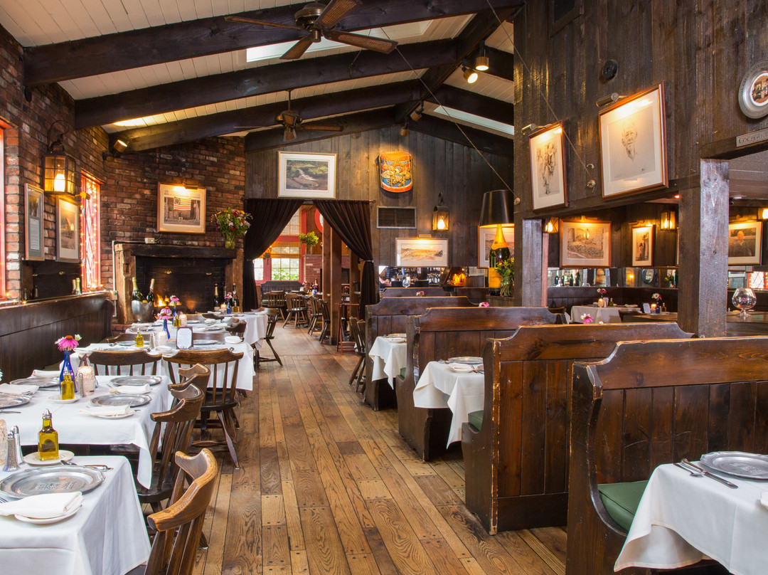 肯特餐馆和美食-Fife 'n Drum Restaurant