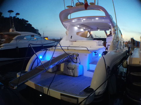 Sorrento Holiday Charter-索伦托必去景点