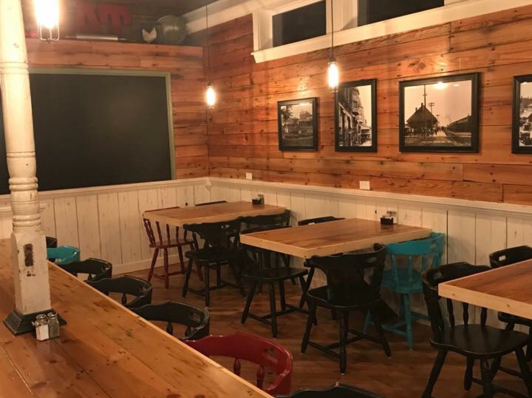 Hiawatha餐馆和美食-The Bread Bowl To Go