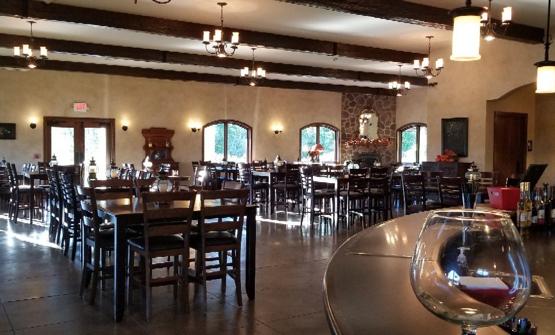 Tuscan Hills Winery-Effingham必去景点