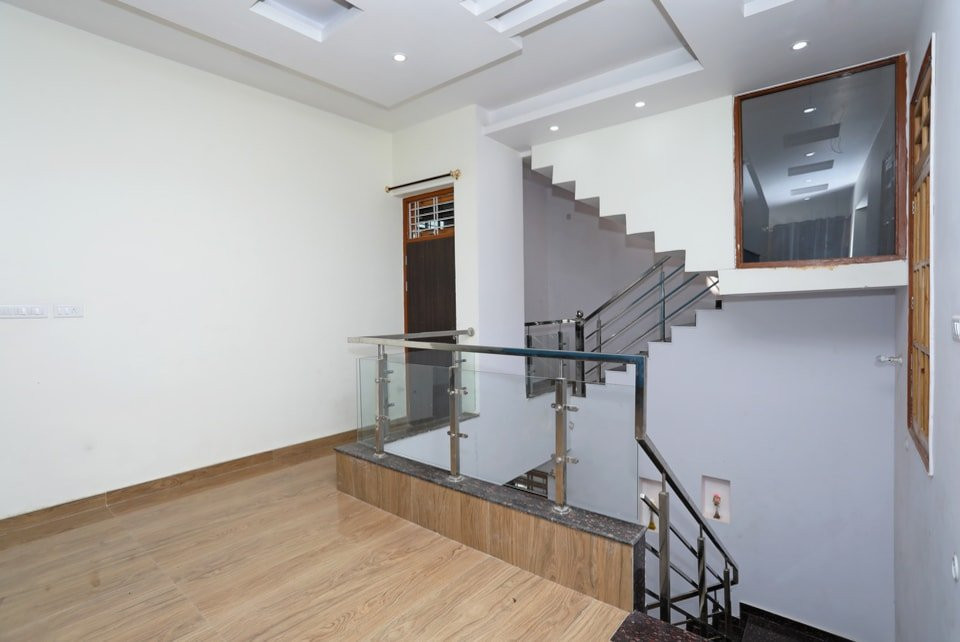 OYO 9967 Hotel Orchid 2主图